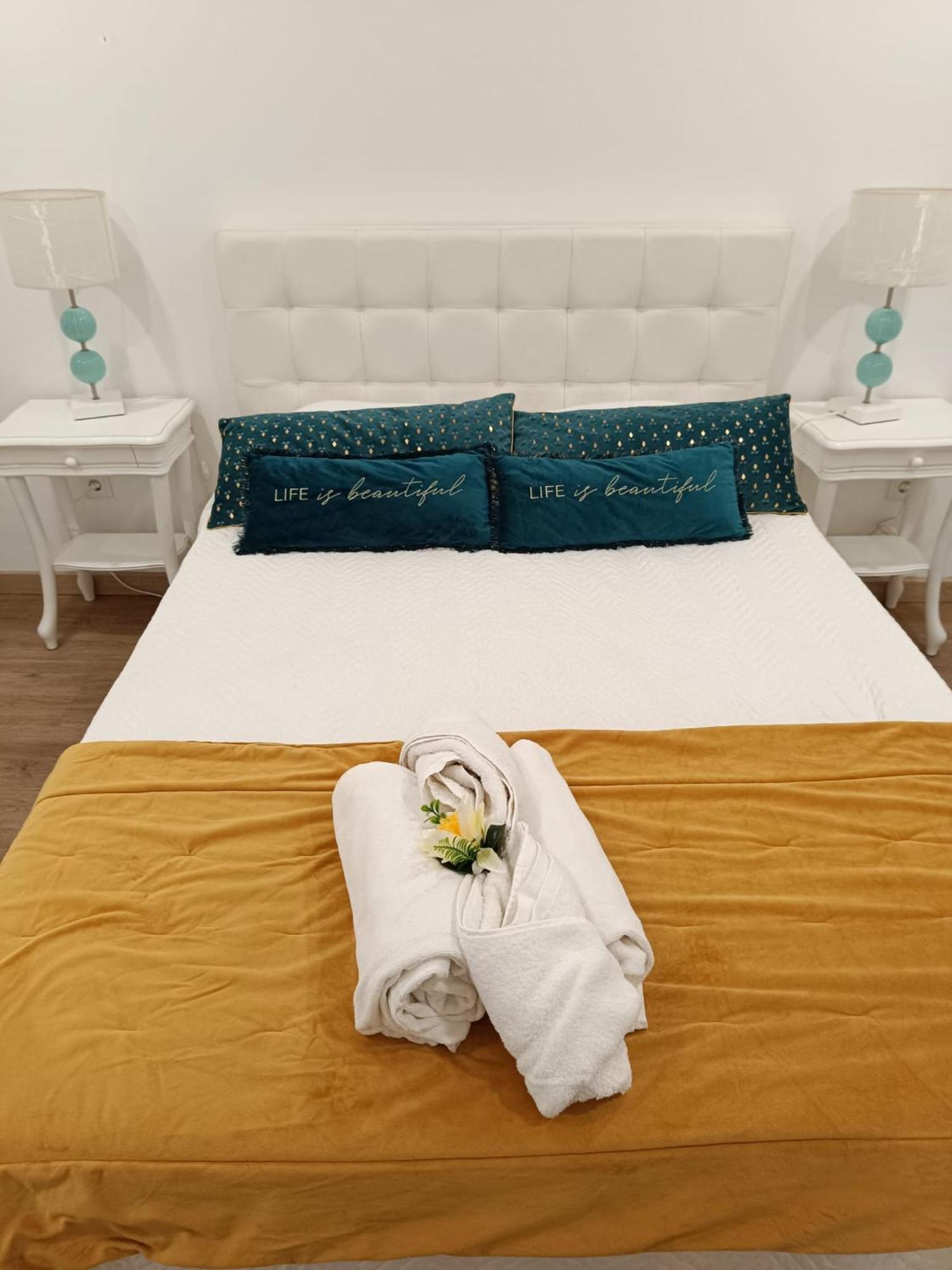 Apartmán T1 Rosa Dos Ventos, A/C & Terrace - Casas & Papeis Armação de Pêra Exteriér fotografie